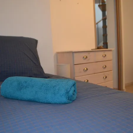 La Blanche Des Marais, Maison De