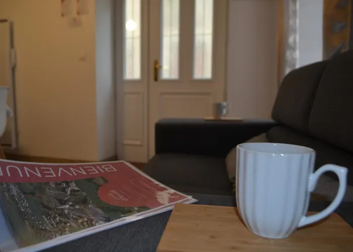 La Blanche Des Marais, Maison De